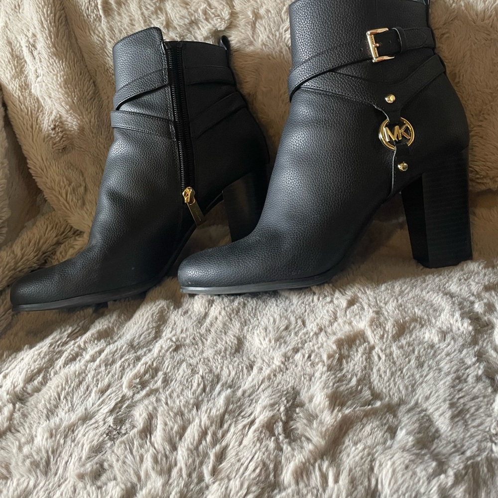 Michael Kors Black Leather Ankle Booties with Gold MK Charm